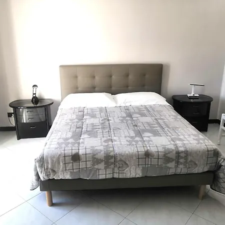 アパート Al Parco Del Castello Ampio *